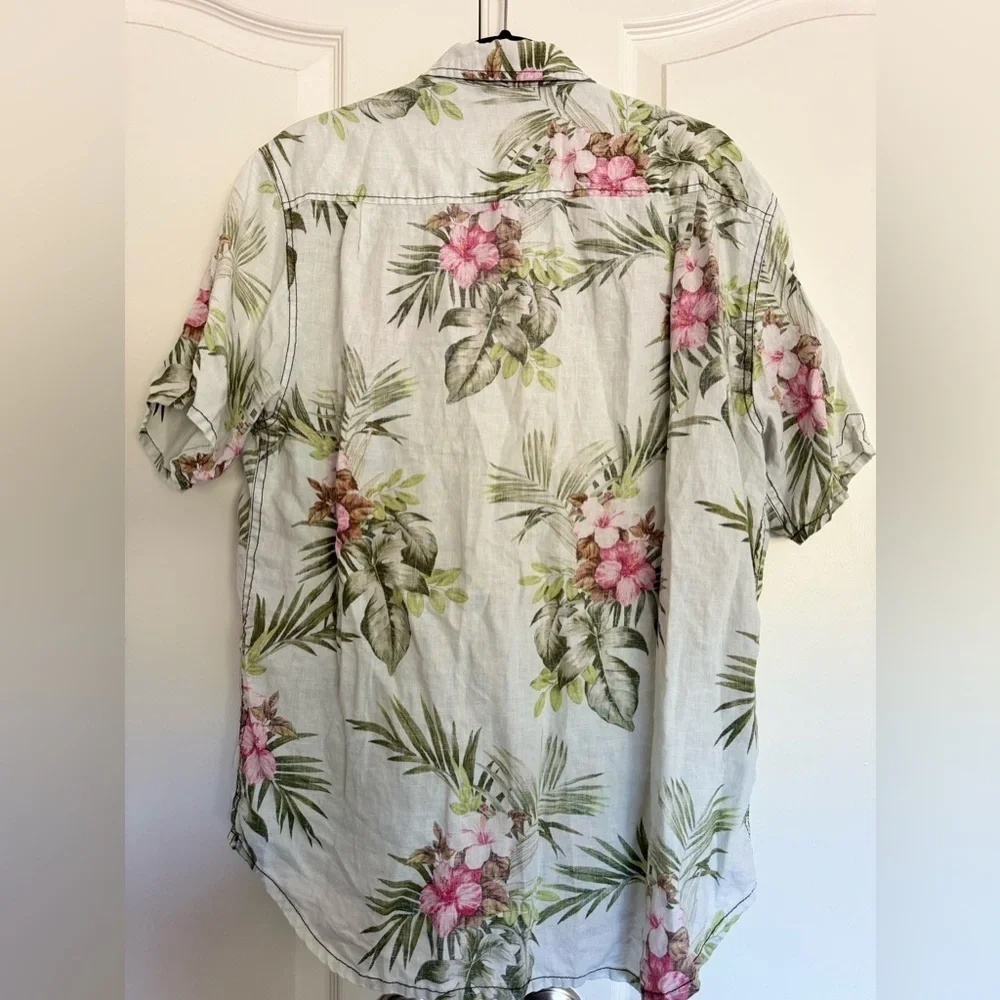 Tommy Bahama Men’s Relax Tropical Linen Shirt - Picture 3 of 9